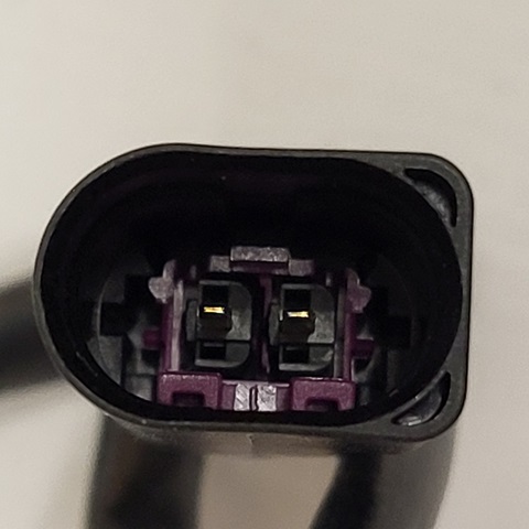 373-30048c1